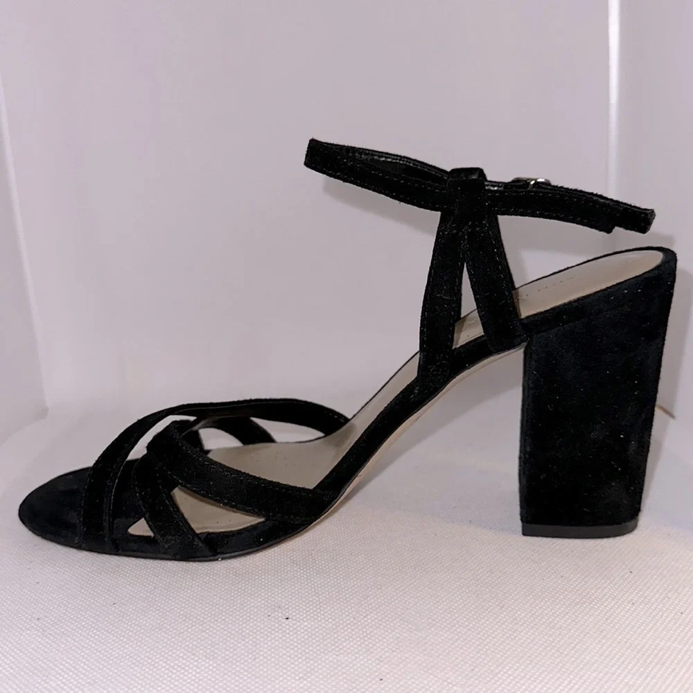Ann Taylor Black Suede Sandals with Block Heel Size 7M - EUC